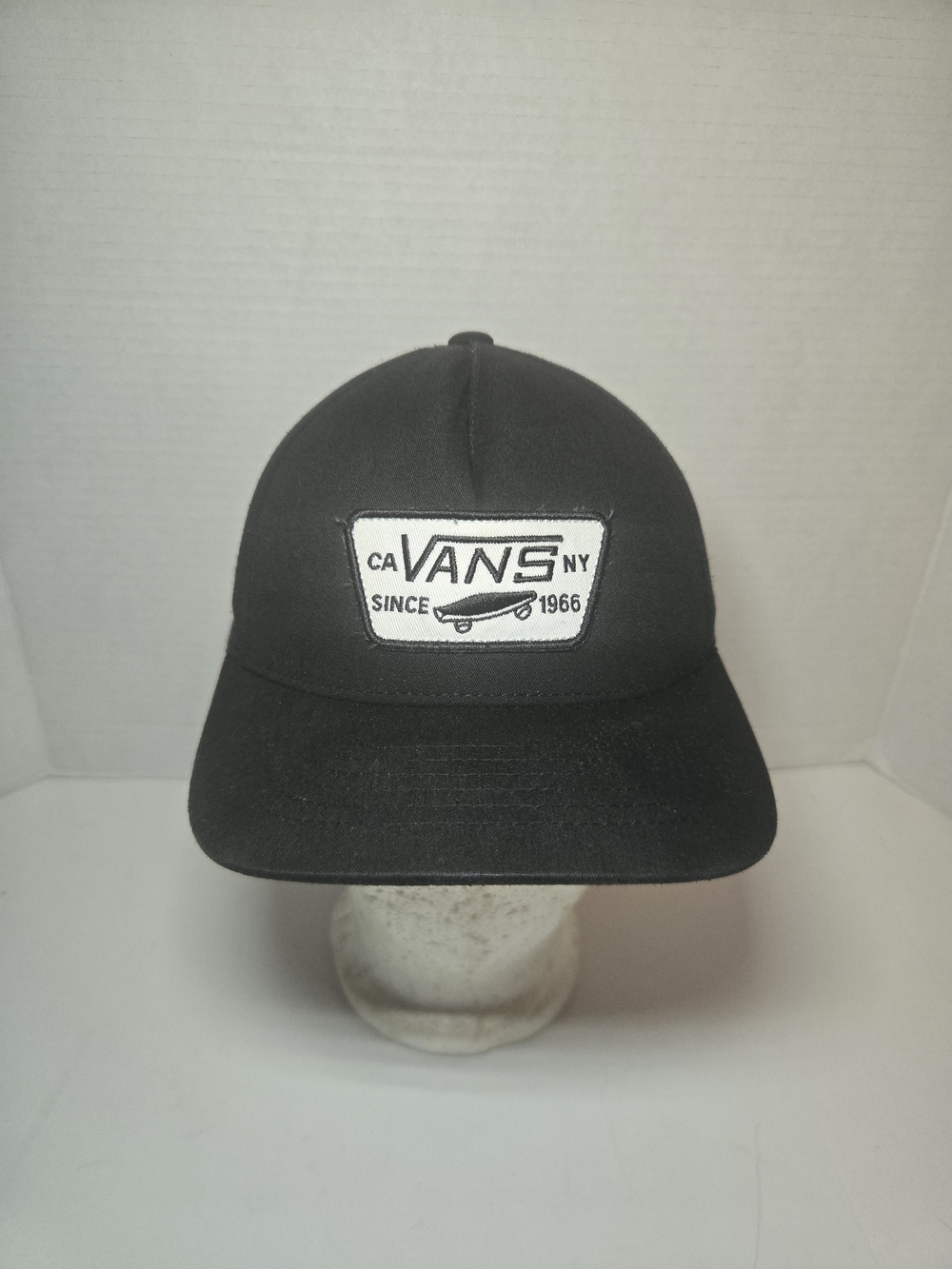 Youth Vans Black and White Patch Skate Hat